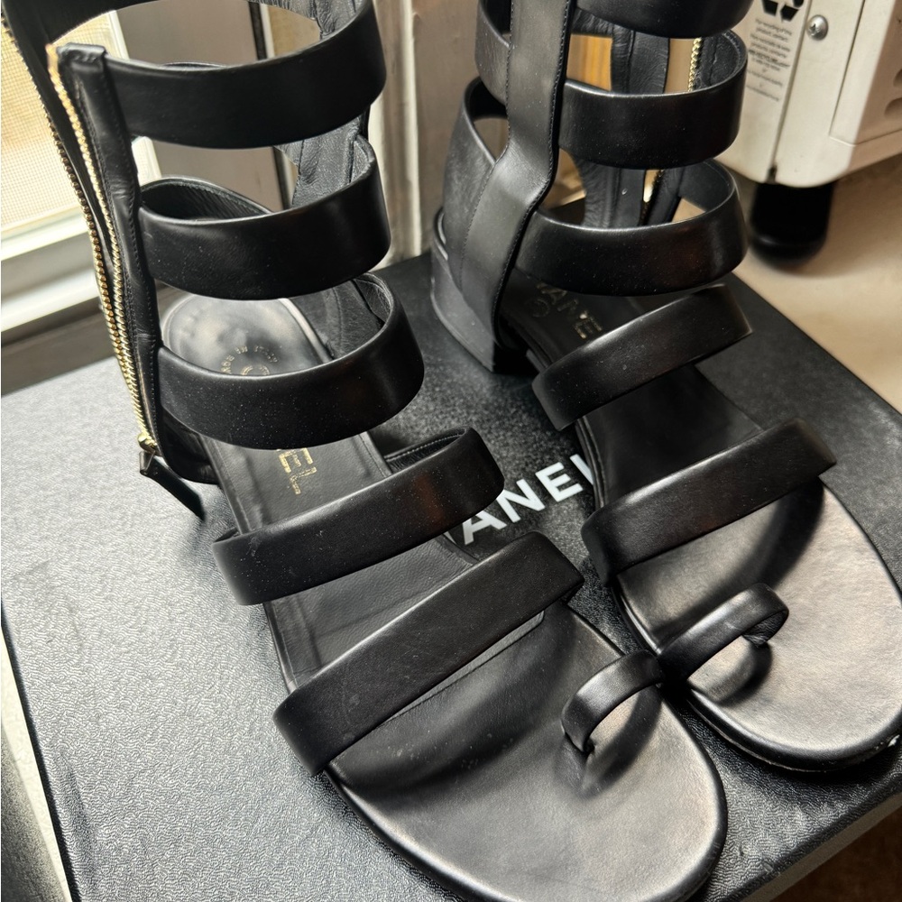 CHANEL sandals